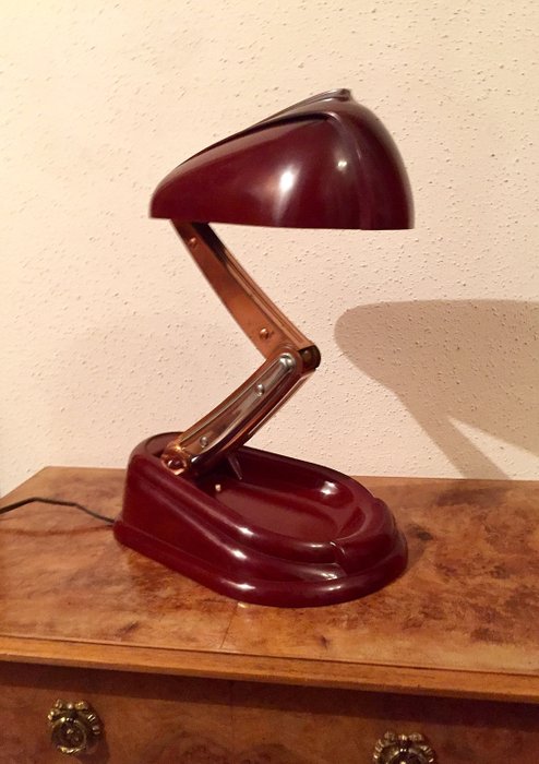 Jumo - Bolide Streamline originele bakelietlamp