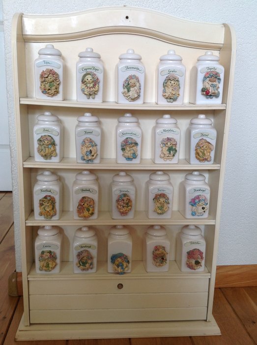 Tjitske van Nus - Spice rack of herbal girls from Goldina Art Collection with 20 handmade porcelain spice jars (21) - Porcelain