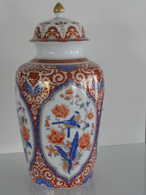 Kaiser & - Lid vase - Porcelain - Catawiki