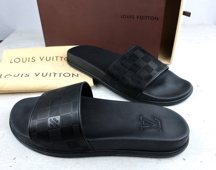 Louis Vuitton - Damier Slide - Sandals 