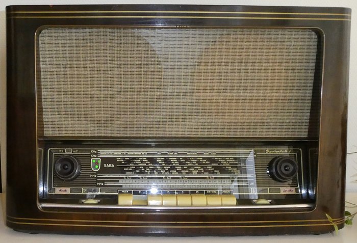 SABA - Freudenstadt 7 (omgebouwd) - 電子管收音机