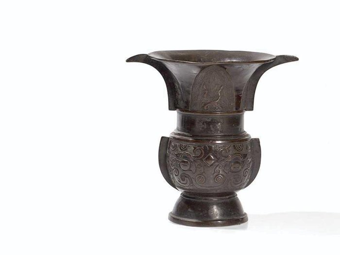 Chinese Gu vase Libation cup Qing dynasty 1800s