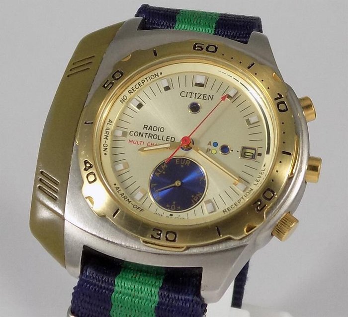 Citizen - "NO RESERVE PRICE"  Space Master - Multi Channel Radio Controlled - 8410 - Homme - 1990