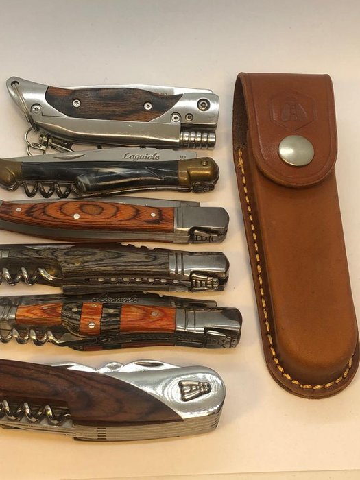 法国 - Laguiole & Inox France /L' Eclair/440 - Lot 6X Different styles - Leather Sheath - Hande Made, Pocket Knife