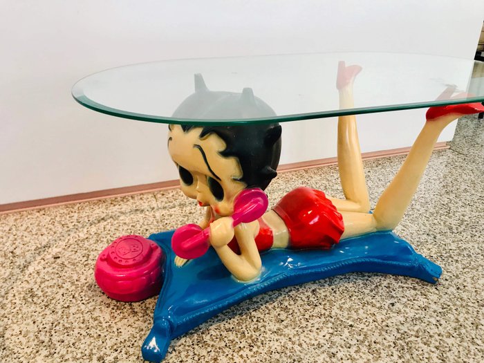 Coffee table, Table (1) - Betty Boop