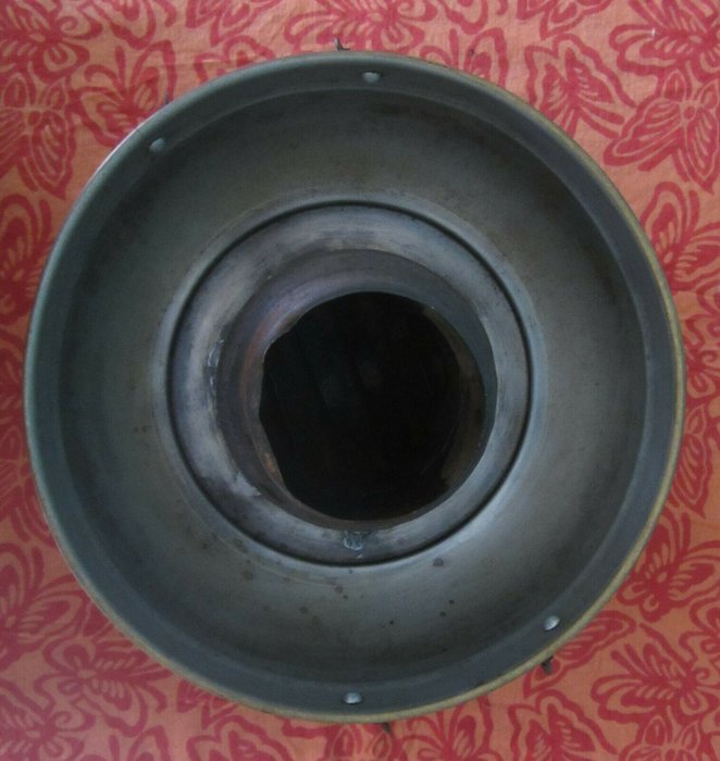 老中国火锅机有木炭(1) - 人造树胶, 装在里面, 铜- Catawiki