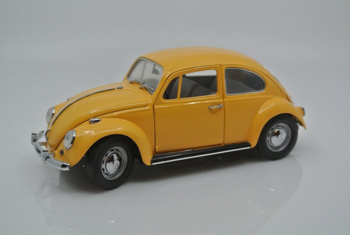 8385円 【人気沸騰】 VolkswagenbeetleFRANKLIN MINT PRECISION
