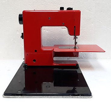 Angelo Mangiarotti - Salmoiraghi mod. 44 - Rare sewing machine, portable - collector's item -, 1950s - metal, iron, aluminum
