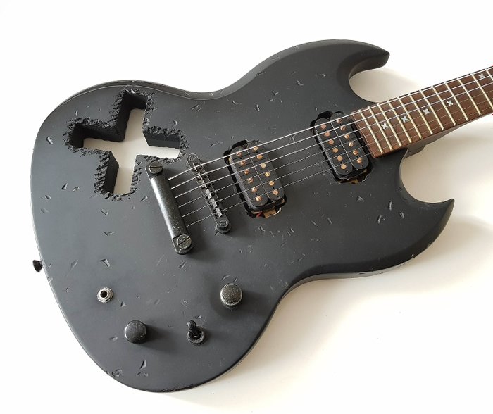 Epiphone - Gothic Pierced SG - Black - Elektromos gitár