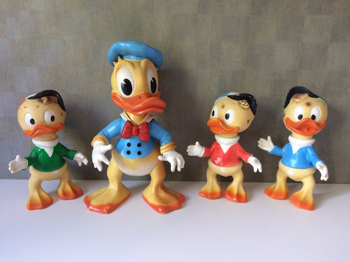 Donald Duck - Donald Duck met  Kwik, Kwek en Kwak piepbeesten - 1962 - (1962/1962)