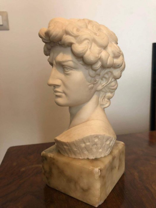 G.Carusi - 大卫的头, 雕塑 - 大理石粉