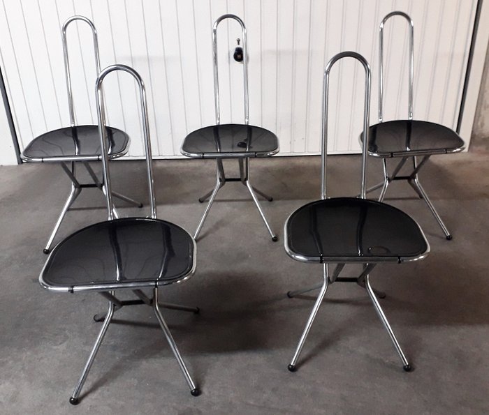 Niels Gammelgaard - 折叠椅设计 (5)