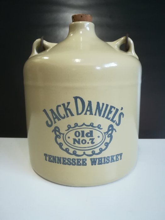 Grande bouteille en terre cuite de Jack Daniel - Céramique