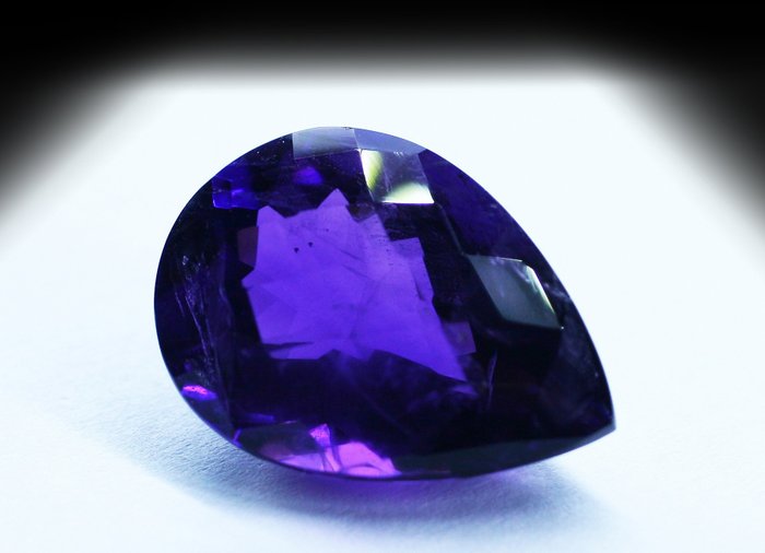 西伯利亞紫水晶 - 9.39 ct