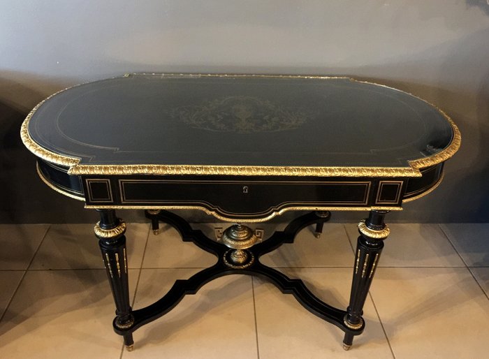 Centre table - Napoleon III - Brass, Wood - Late 19th century