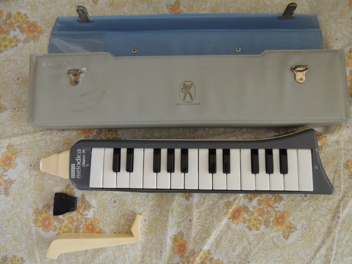Hohner - Melodica - Wind Instrument Mouth Piano - Type Melodica Piano 26