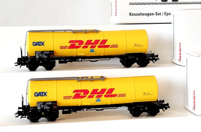 Märklin H0 - 46540 - Goederenwagon - Twee ketelwagens van DHL - DB
