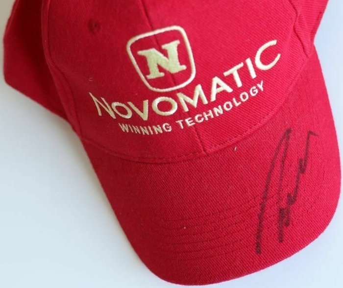 Novomatic - F-1 一级方程式 - Niki Lauda - 帽子