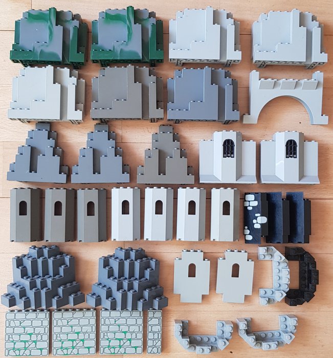 Aflede Velkommen parti LEGO - Assorti - 35 Castle Parts/Rocks - Catawiki