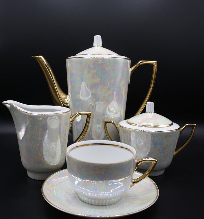 Karolina - Coffee service for 8 - Porcelain