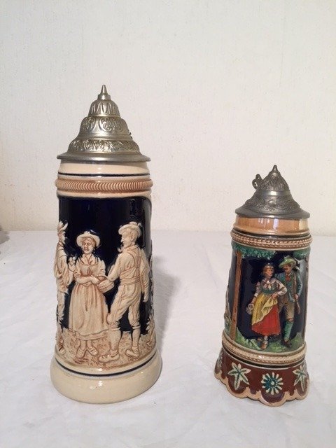 Beautiful antique German beer mugs - Ceramic