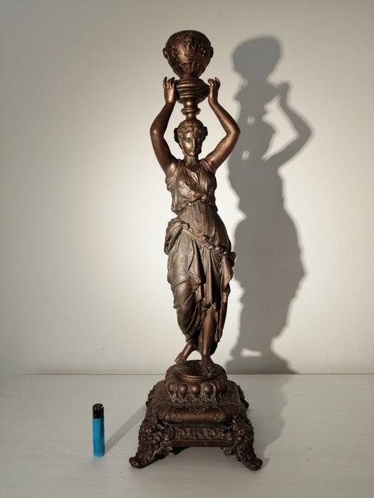 Candelabra, Statue of goddess with vase - Antimony - Late 19th century