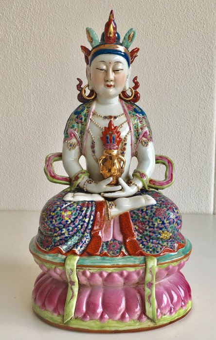 Details about   Chinese Ceramics Famille-rose Porcelain Buddhism Kwan-yin Guan Yin Boddhisattva 