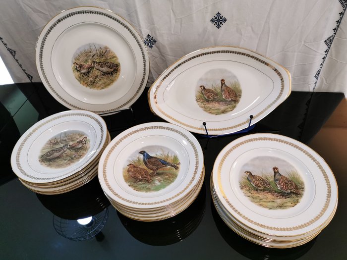 Lot 6 assiettes en porcelaine de limoges Nankin décors gibier de chasse 23 cm 