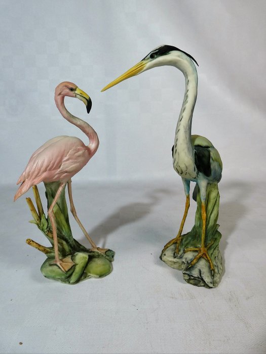 Tay - Fijne beeldjes flamingo en reiger - Biscuit porselein
