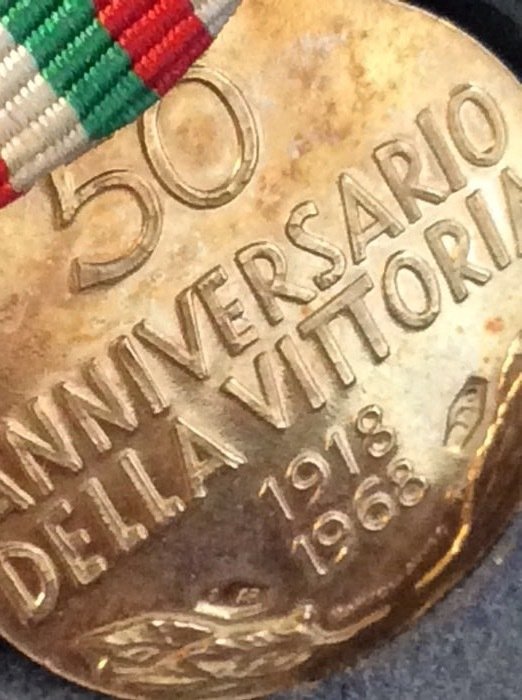 Itália - Reino da Itália - 1918/1968 - Medaglia 50^ Anniversario della Vittoria  - Ouro