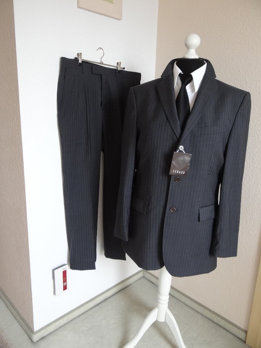 Louis Féraud - Conjunto de camisola e casaco, Jaqueta masculina - terno e calça - Tamanho: EU:52 - L