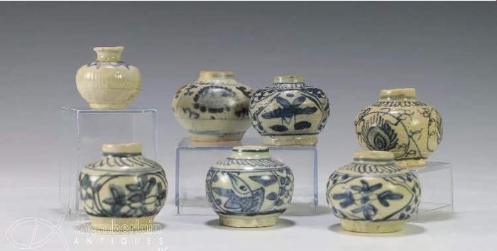 Potje, Potjes - Keramiek - China - Ming Dynastie (1368-1644)