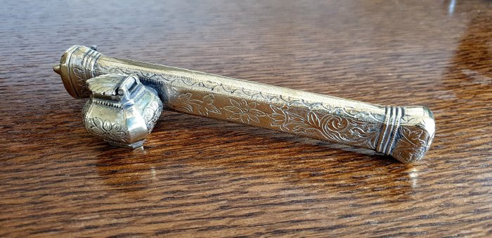 Travel Arabic Inkwell (1) - brass - flower design - Turkey - 19th century