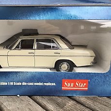Sunstar Platinum Collection - 1:18 - Mercedes-Benz (W114/W115 