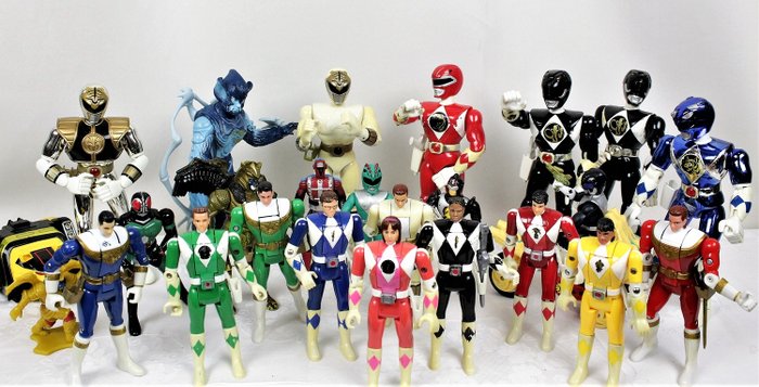 Bandai - Mighty Morphin Power Ranger - Personnage Power Ranger Several Figurs and Items - 1990-1999 - Allemagne