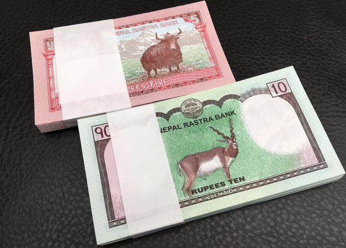 Nepal. - 100 x 5, 100 x 10 Rupee 2020 - Pick 76 and 77 - 2 Original bundles  (Utan reservationspris)
