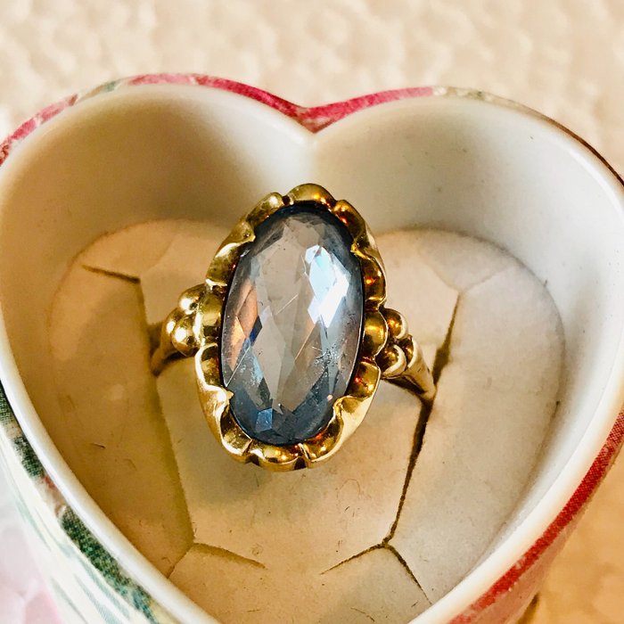 18 克拉 金色 - 仿古戒指鑲有橢圓形切割海藍寶石