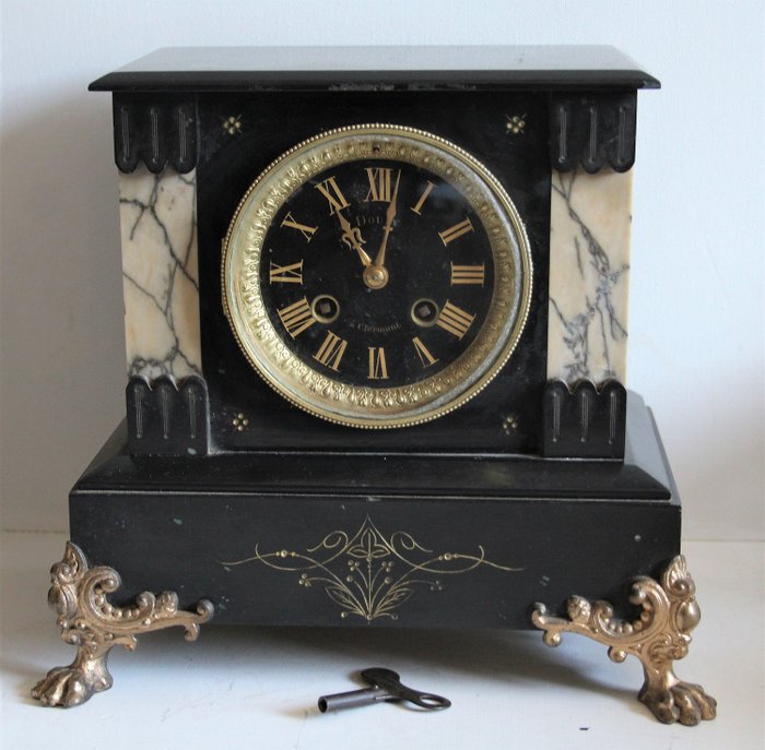 Antiguo francés Douin un Clermont mantel reloj de reloj - Mármol - siglo XIX