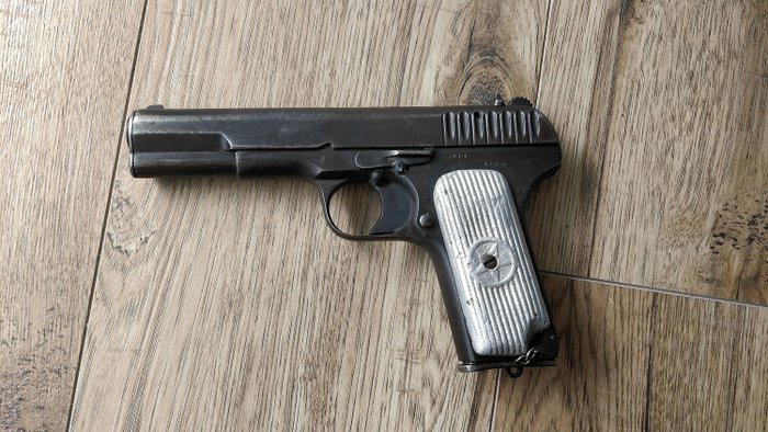 Rosja - Tokarev - TT33 - Pistol - Pistolet