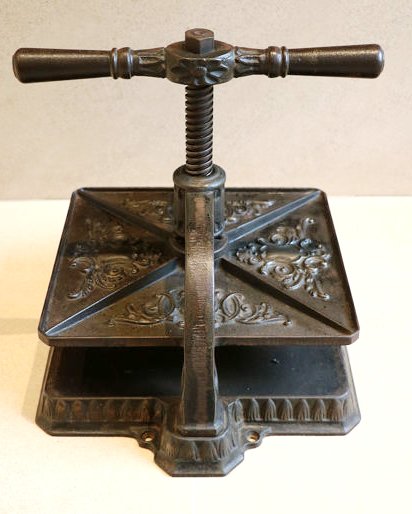 Very nice antique book press - late 19th century - Cast iron