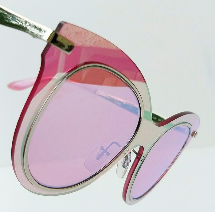d&g pink sunglasses
