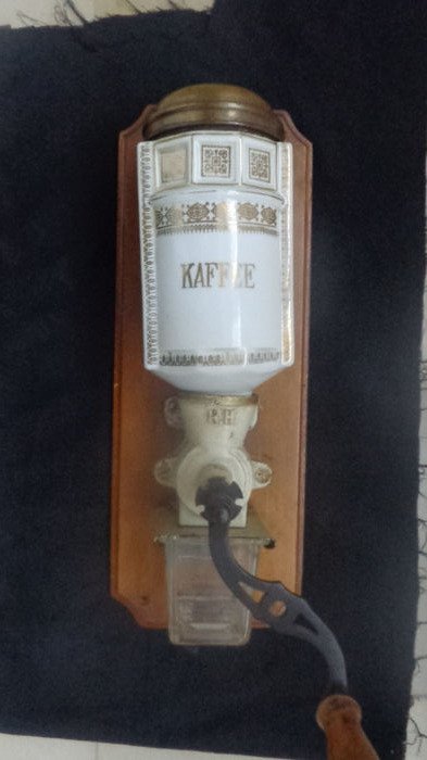 H.H  - Harhaus  - Antique coffee grinder - wall coffee grinder (1) - Glass - metal - porcelain - wood