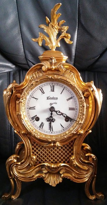 Cadeco - Vergoldete Bronzeuhr - Louis XV-Stil