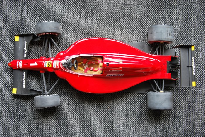 Tamiya - 1:12 - Ferrari - 641 F1 Alain Prost - 1990