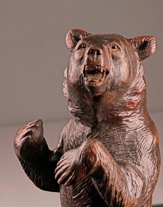 Escultura, um bem esculpido Brienz / Urso da Floresta Negra - 40 cm - Arte Folk - Madeira - ca. 1900