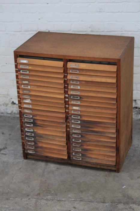 Ontwerper onbekend - Wooden Letter cabinet / paper cabinet / jeweler's furniture