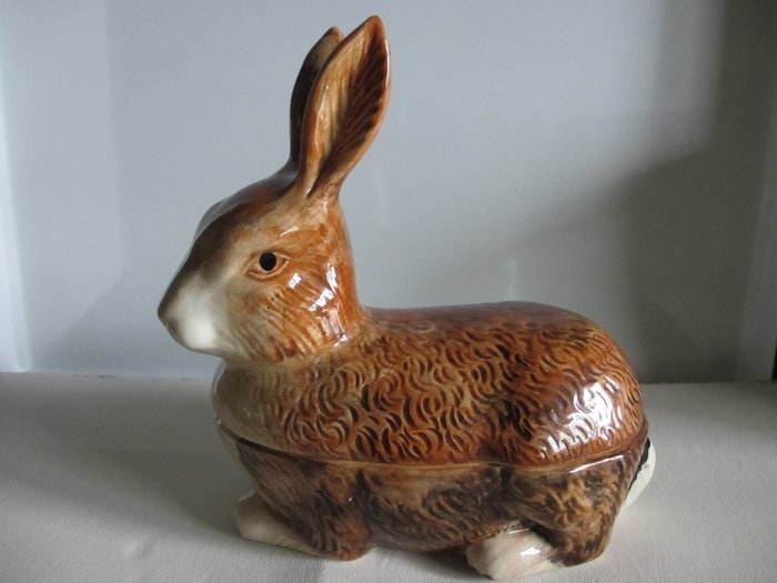 Michel Caugant -  - Terrine - Rabbit - Ceramic
