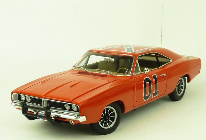 Autoworld - 1:18 - Dodge Charger 1969 General Lee The Dukes of Hazard