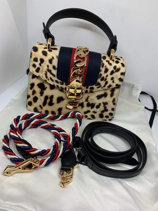gucci leopard purse