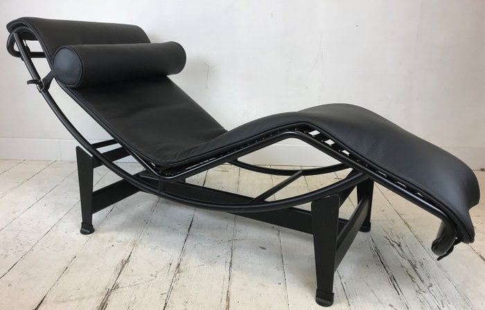 Le Corbusier - Cassina - Lounge chair (1) - LC4